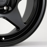 ラ ストラーダ +81Wheels　グロスブラック