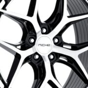 ニーチェ　リヴィエラ　ブラック/マシーン