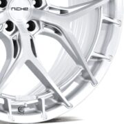 ニーチェ　リヴィエラ　シルバー/ブラッシュド